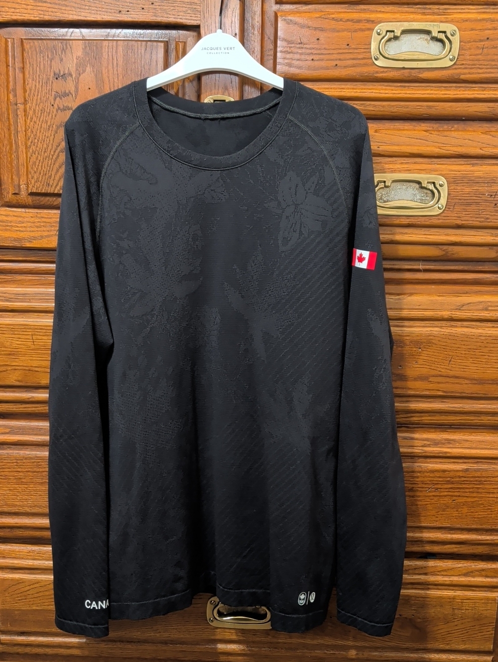 Men's Lululemon Team Canada Metal Vent Tech Long Sleeve Shirt 2.0 COC Logo - Picture 1 of 4